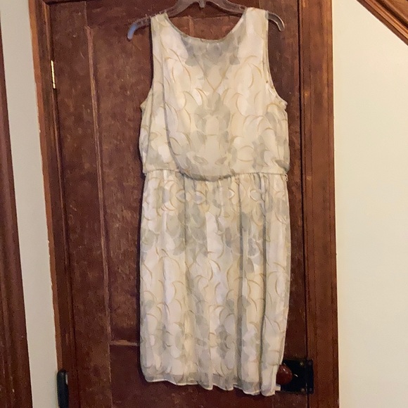 The Limited lightweight dress - Picture 3 of 4